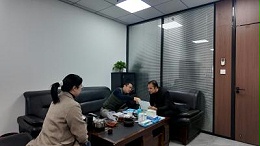 武汉耦合医学接待巴基斯坦客户，国际合作新突破